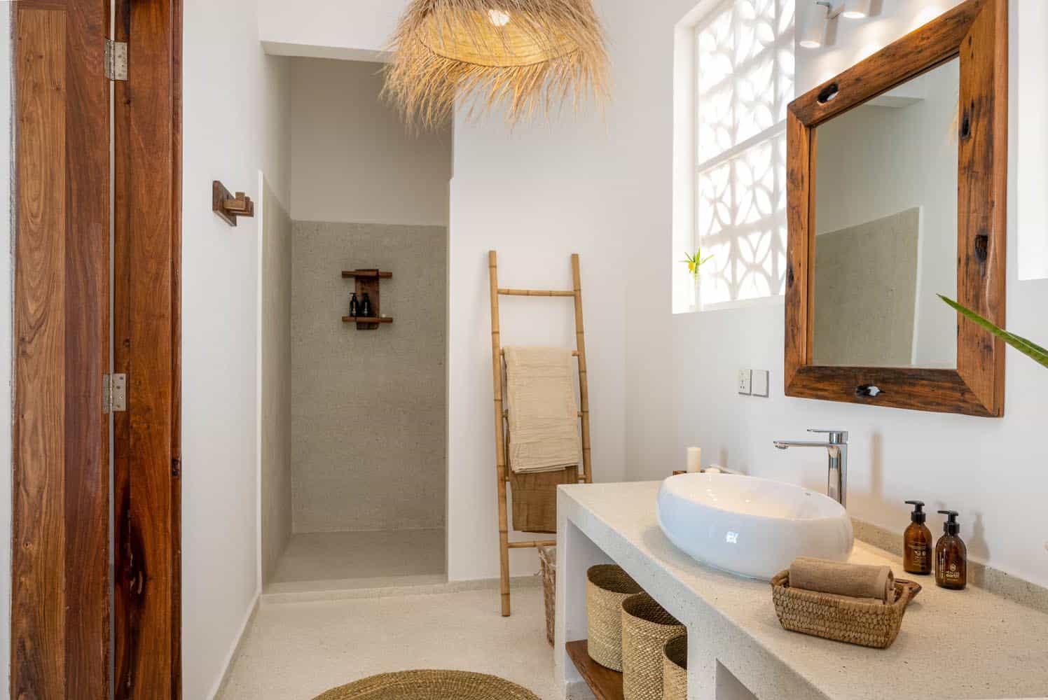 Z8R_2392-Edit-Edit_1